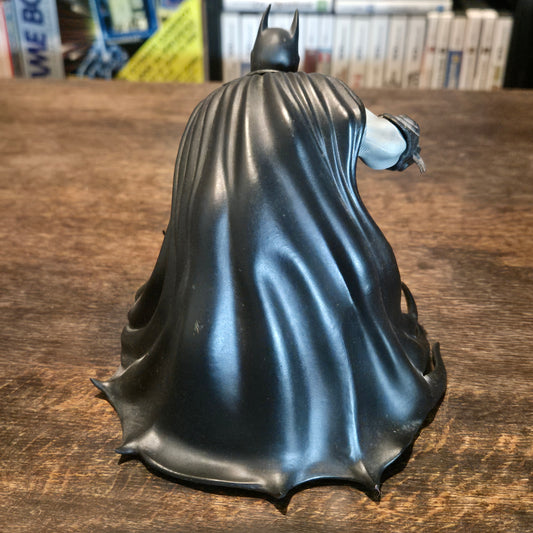 Batman: Arkham City Statue - Official