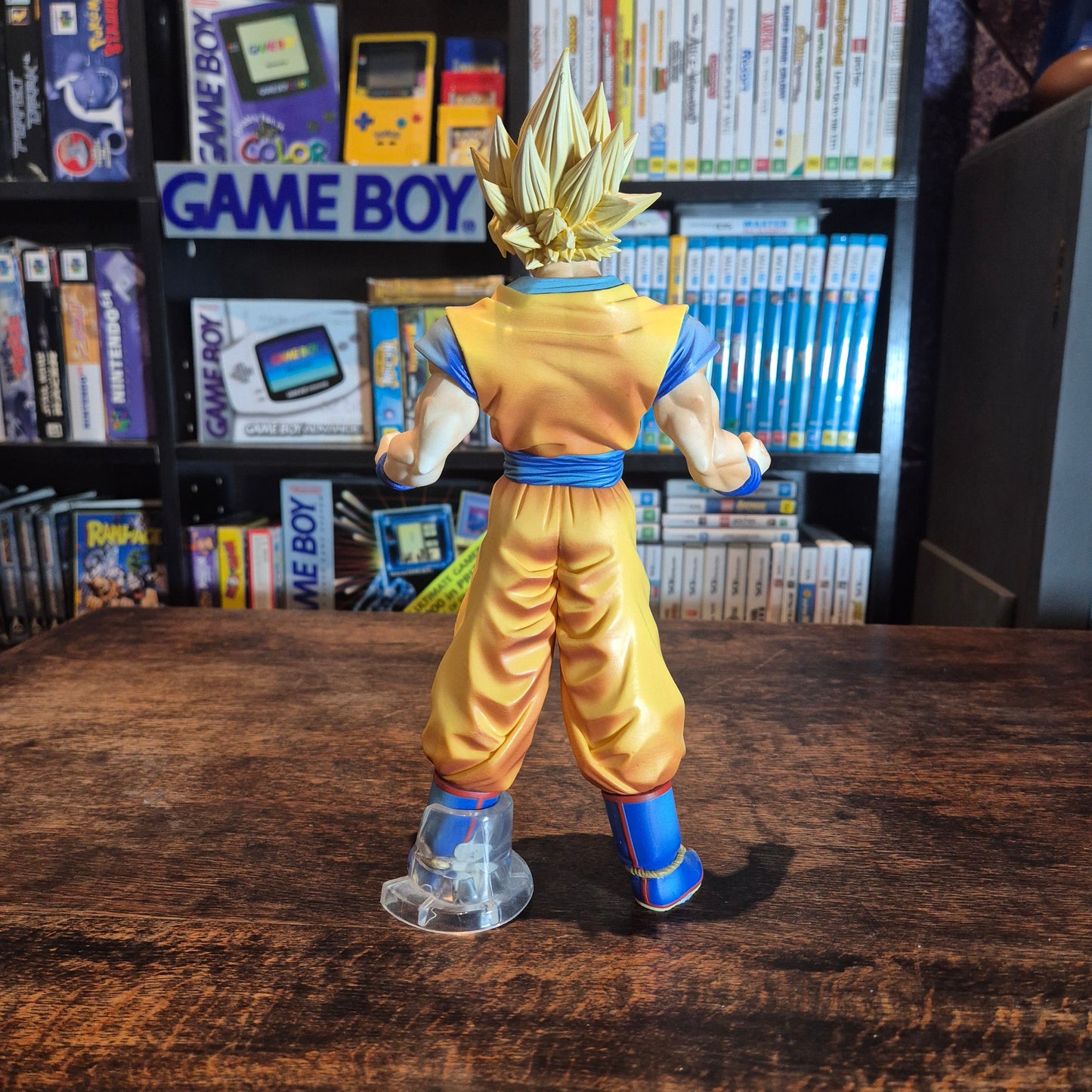 Banpresto Dragon Ball Z Super Saiyan Goku Figure MASTER STARS PIECE