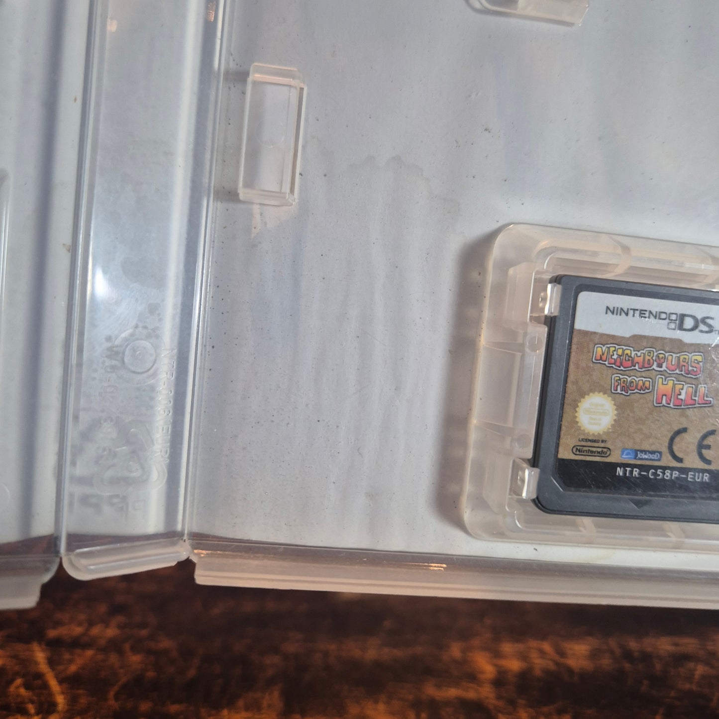 Neighbours From Hell - Complete - Nintendo DS