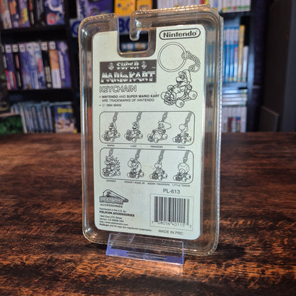 Super Mario Kart Keychain (1994) - Luigi - Sealed