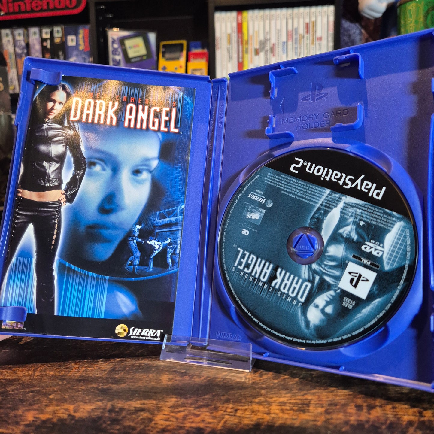 James Cameron's Dark Angel - Complete - Playstation 2