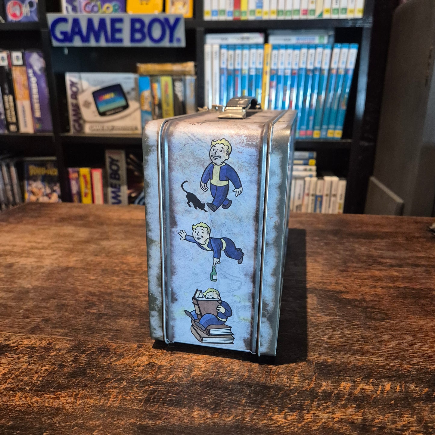 Fallout 4 Vault Tech Metal Lunchbox