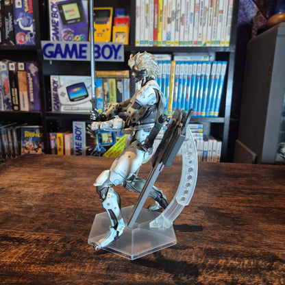 Play Arts Kai Raiden White Armor Ver. Metal Gear Rising Revengeance - Incomplete