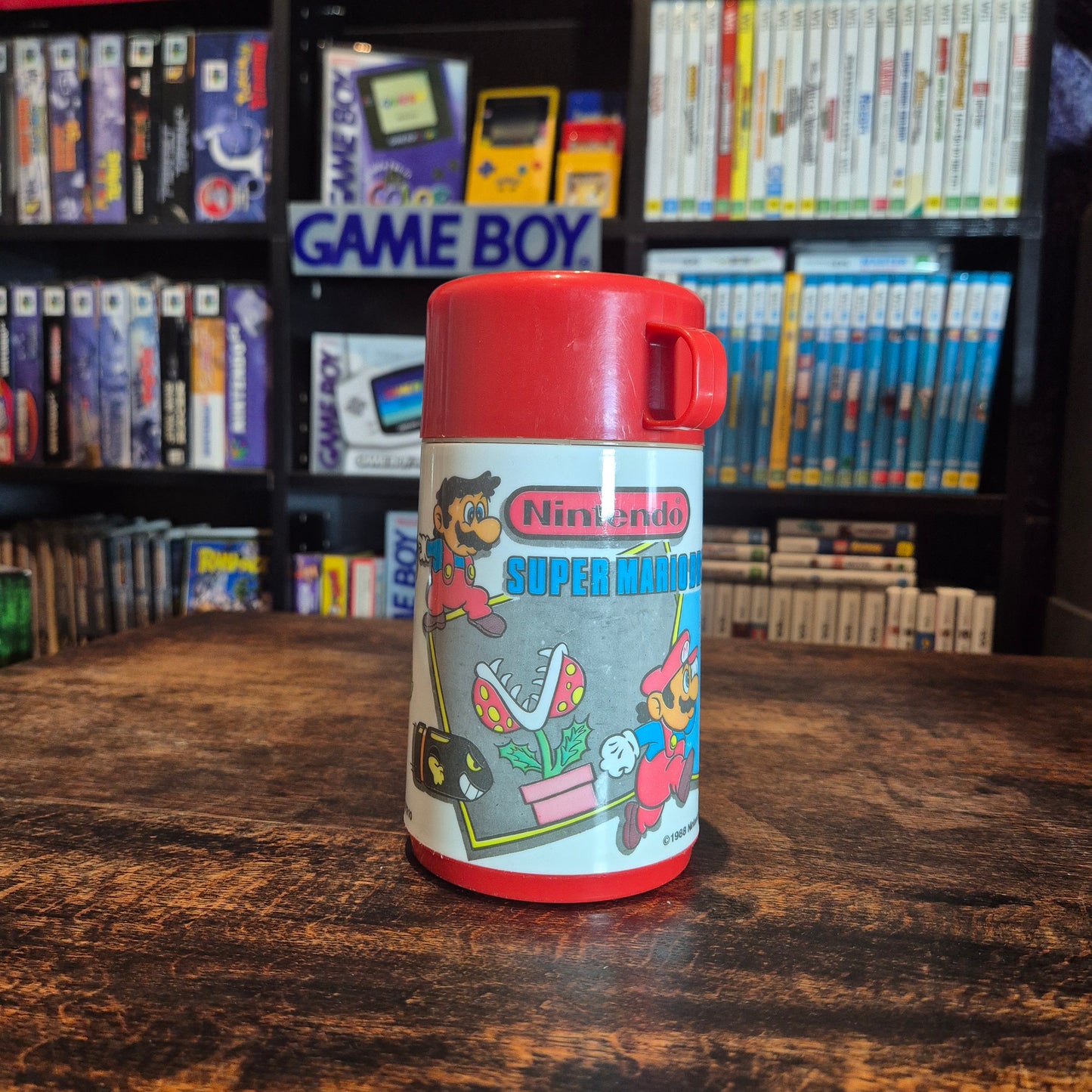 1988 Nintendo Super Mario Bros Red Plastic Lunchbox W/ Thermos (Aladdin)