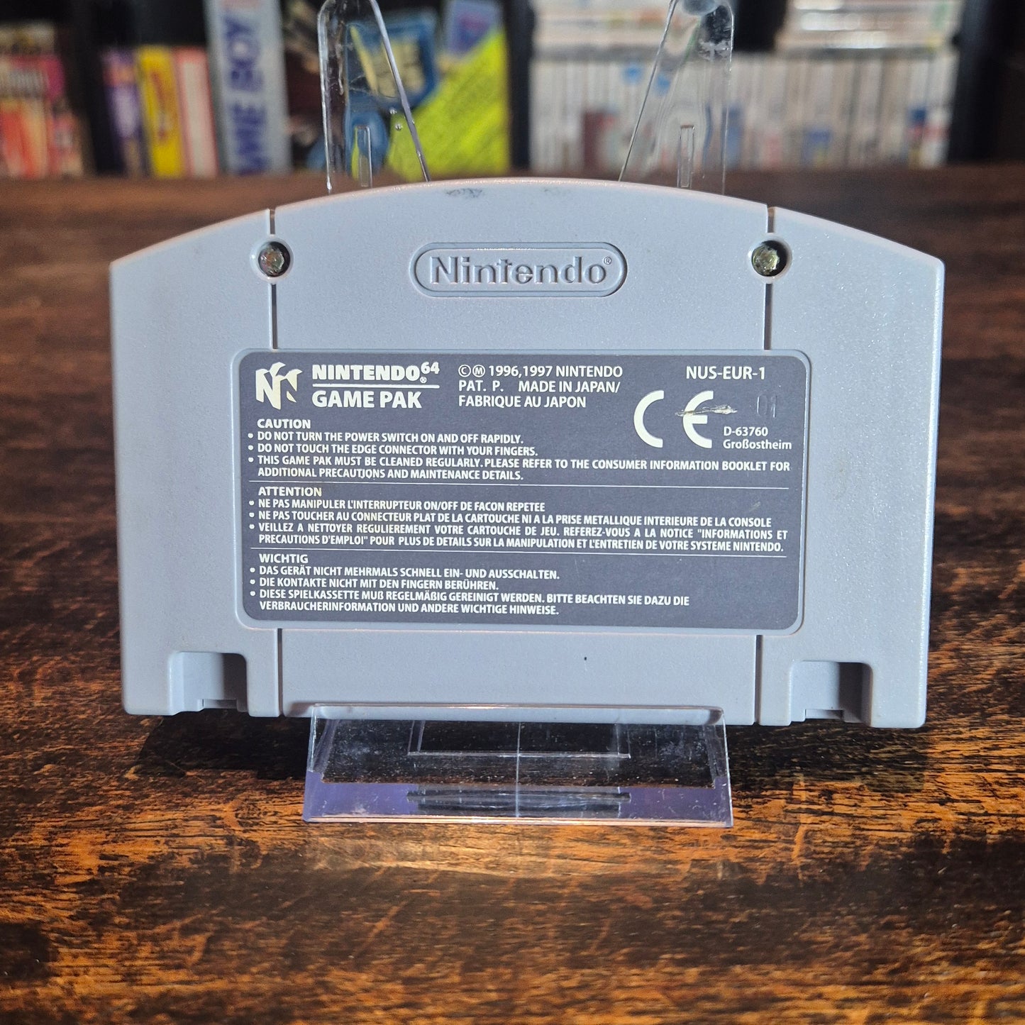 Conker's Bad Fur Day - Complete - Nintendo 64 + Free Acrylic Case